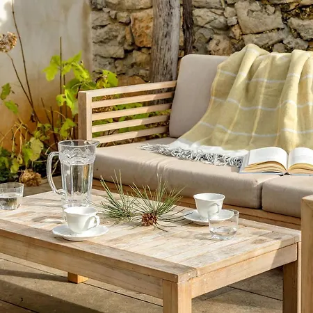 Hisa Ana Holiday home Komen