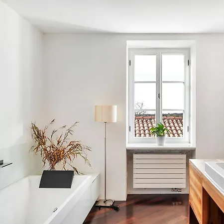 Hisa Ana Holiday home Komen